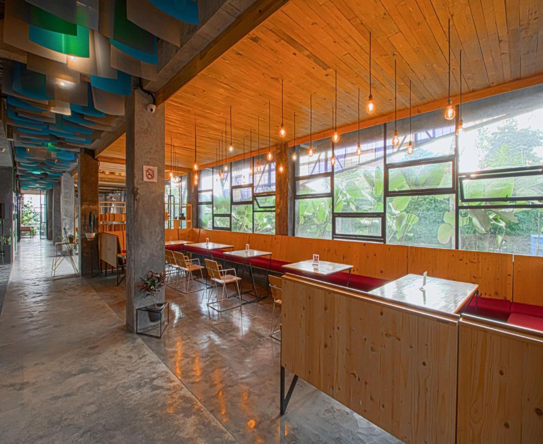 למבאנג D'Journey Hotel מראה חיצוני תמונה