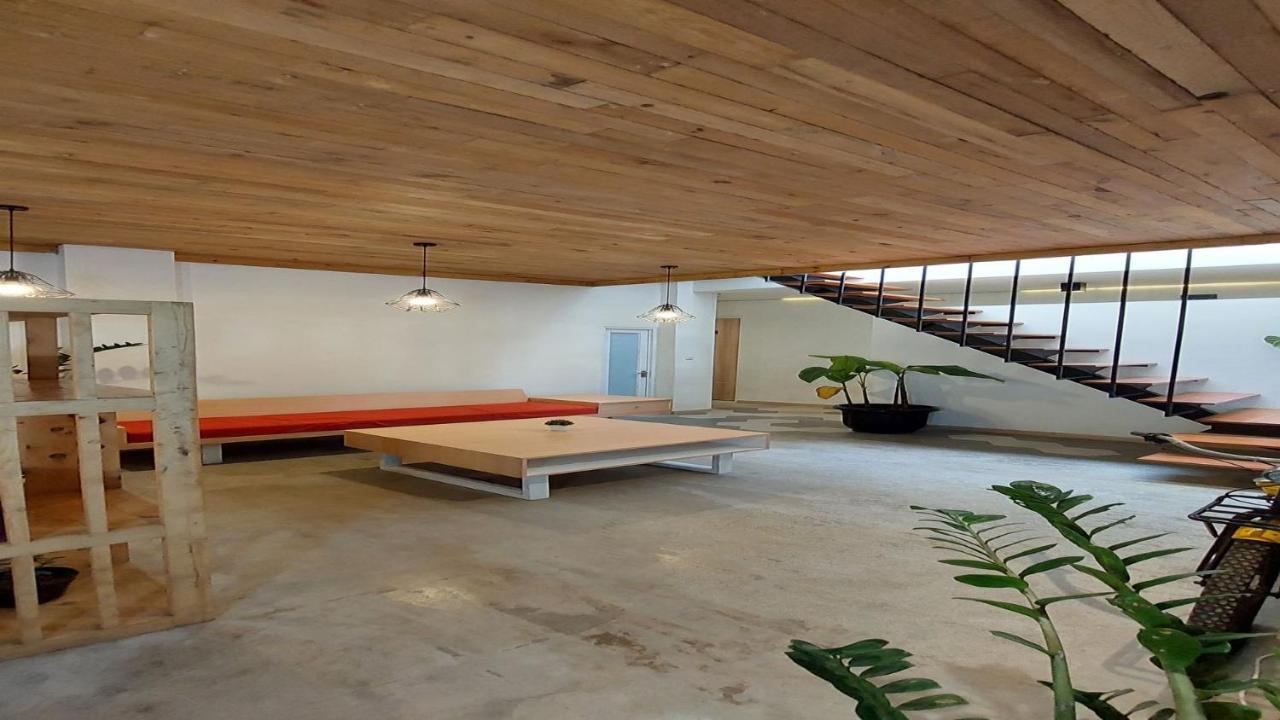 למבאנג D'Journey Hotel מראה חיצוני תמונה