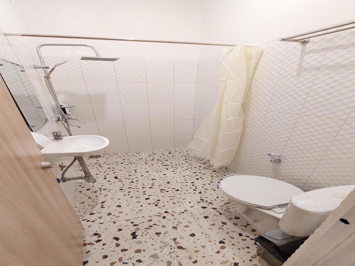 למבאנג D'Journey Hotel מראה חיצוני תמונה